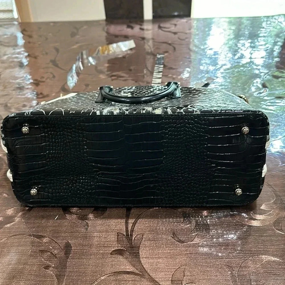 BrahminDuxbury Satchel Black Carlisle Leather Bag - Picture 4 of 6